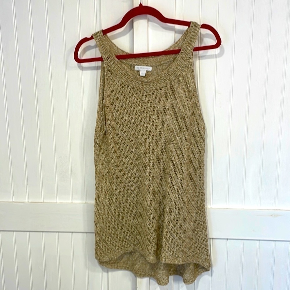 NEW York & Co yellow/gold, knit summer top size XL (fits/sizes L)